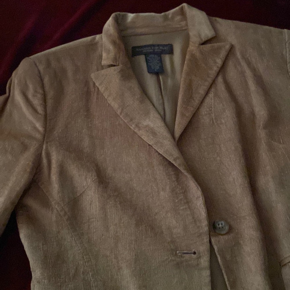 Beautiful gold blazer